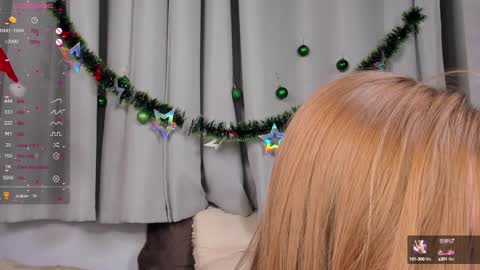 Nicole Grifin online show from January 7, 2025, 9:35 pm