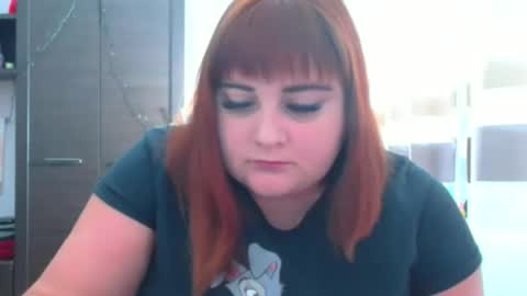 Nicole online show from December 21, 2025, 11:28 am