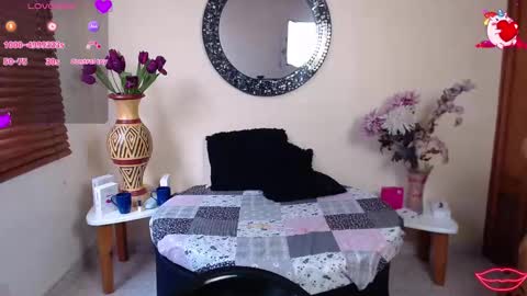 Nicole Santana online show from February 28, 2026, 7:15 pm