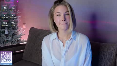 Snapshot of nicole_w00 chatting on January 16, 2025, 4:07 pm Nicole online show from January 16, 2025, 4:07 pm