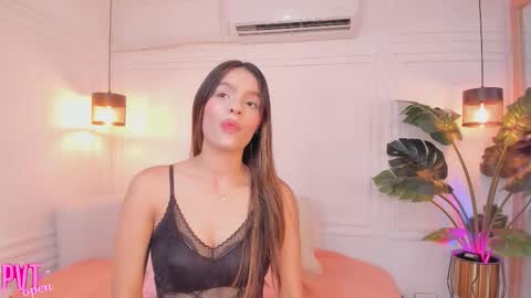 N A T A L I A online show from February 19, 2026, 7:43 pm