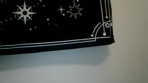 Nicole online show from March 23, 2026, 10:30 am