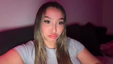 nicolelovesyou444 online show from February 11, 2026, 2:00 pm