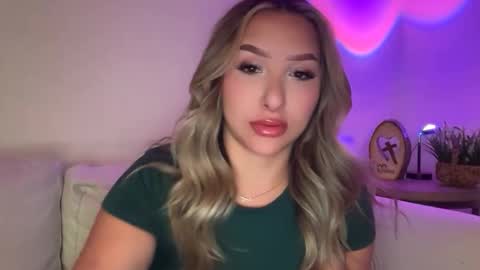 Snapshot of nicolelovesyou444 chatting on May 20, 2026, 10:43 am nicolelovesyou444 online show from May 20, 2026, 10:43 am