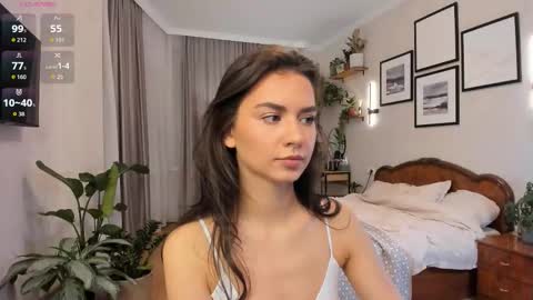 Snapshot of nicoleluuv chatting on November 23, 2025, 1:55 pm Dua Lipa online show from November 23, 2025, 1:55 pm