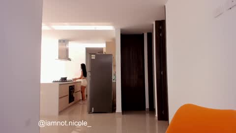 Snapshot of nicolemanson chatting on January 15, 2025, 8:16 pm Nicole Manson online show from January 15, 2025, 8:16 pm