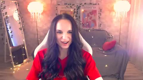 Snapshot of nicolemerz chatting on June 9, 2026, 3:23 pm Nicole online show from June 9, 2026, 3:23 pm
