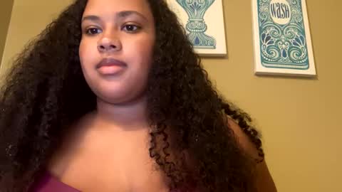 nicolette356 online show from October 2, 2025, 11:23 pm