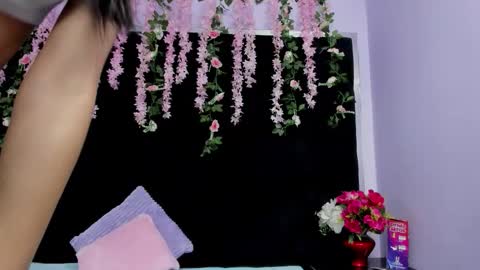 Snapshot of nicolfontana_ chatting on January 13, 2026, 12:21 pm nicolfontana online show from January 13, 2026, 12:21 pm