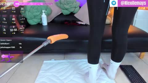 Snapshot of nicolle_mays chatting on February 20, 2025, 7:30 pm Nicolle Mays online show from February 20, 2025, 7:30 pm