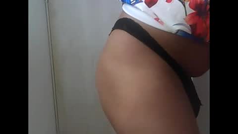 Snapshot of nicollediaz09 chatting on December 14, 2025, 9:03 am nicollediaz09 online show from December 14, 2025, 9:03 am
