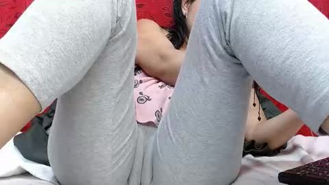 NICOLLE online show from April 1, 2026, 12:11 am