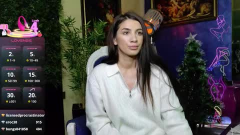 Nicolle online show from January 5, 2026, 5:27 pm