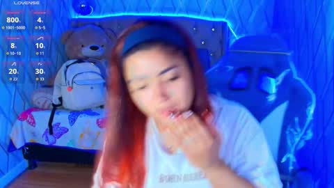 Snapshot of nicolletaylorq chatting on November 7, 2025, 12:54 am Nicolle Miley online show from November 7, 2025, 12:54 am