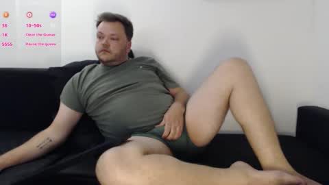 nielsgellen online show from April 24, 2026, 8:33 pm