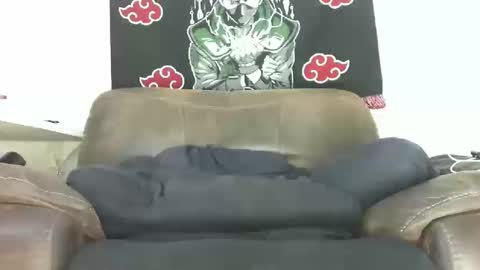 Snapshot of night_watchman chatting on October 10, 2025, 8:35 am night_watchman online show from October 10, 2025, 8:35 am