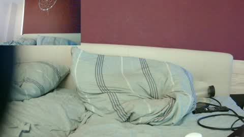 MikeVanDyck online show from December 2, 2024, 10:01 pm