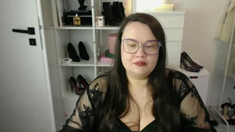 Holly online show from March 30, 2026, 6:36 am