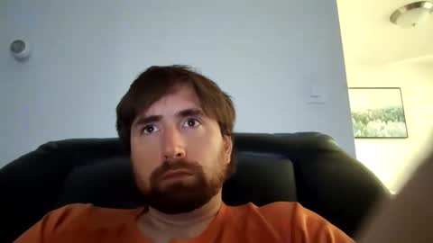 Snapshot of nightnightlol chatting on October 25, 2025, 5:19 pm nightnightlol online show from October 25, 2025, 5:19 pm