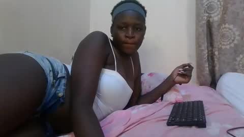 bubbly online show from November 19, 2025, 5:02 pm