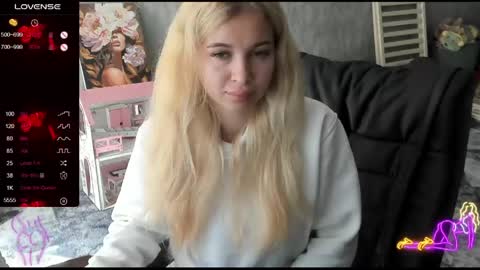 nigo_nika online show from April 30, 2026, 6:53 am