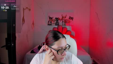 Anni online show from January 9, 2026, 11:28 pm