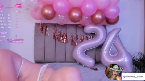 Snapshot of niicoleta2 chatting on May 20, 2026, 8:42 am Niicoleta online show from May 20, 2026, 8:42 am
