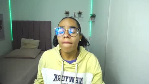 Snapshot of niina_lovee_ chatting on January 13, 2025, 2:00 pm online show from January 13, 2025, 2:00 pm