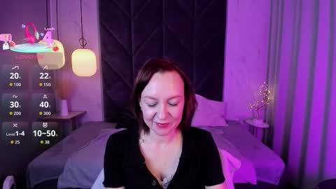 Nika online show from October 19, 2025, 5:41 am