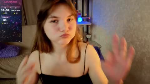 Nika online show from November 30, 2025, 8:13 pm