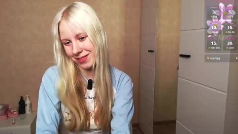  MY NAME IS AMILI WELCOME TO MY ROOM online show from March 13, 2026, 3:51 pm