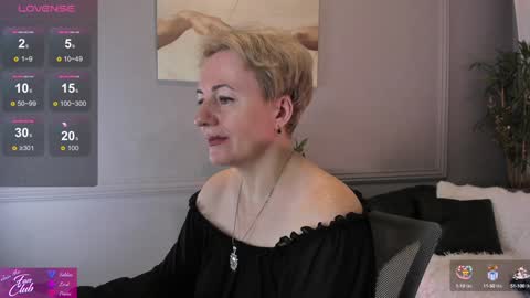 Nika online show from January 18, 2025, 5:31 am