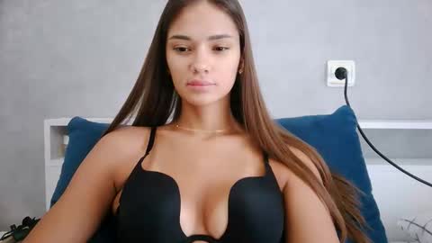 Snapshot of nika_verona1 chatting on April 1, 2026, 9:10 am Nika online show from April 1, 2026, 9:10 am