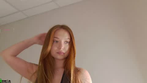 Nika online show from April 5, 2026, 1:47 am