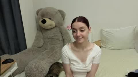 Nika online show from May 22, 2026, 5:29 pm