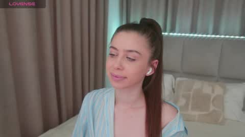 Snapshot of nikaletta chatting on July 2, 2026, 1:38 am Nika online show from July 2, 2026, 1:38 am