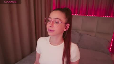 Snapshot of nikaletta chatting on July 29, 2026, 9:24 pm Nika online show from July 29, 2026, 9:24 pm