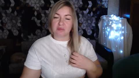 Nika online show from January 14, 2026, 7:52 pm