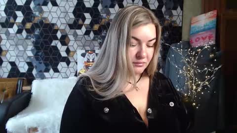 Nika online show from February 26, 2026, 6:12 am