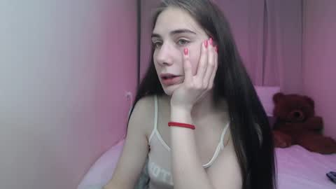 nikastarkk online show from April 30, 2026, 6:58 pm