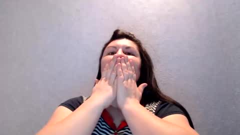 Snapshot of nikayshadow chatting on January 3, 2025, 4:59 pm NikayShadow online show from January 3, 2025, 4:59 pm