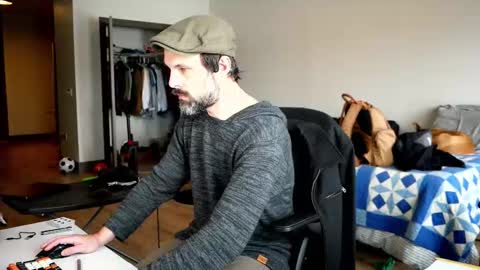 Nike Jude online show from December 2, 2025, 4:46 pm