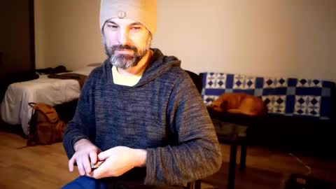 Nike Jude online show from December 15, 2025, 10:52 am