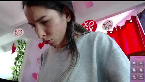 Snapshot of niki_1998 chatting on June 23, 2026, 5:22 pm Natalia online show from June 23, 2026, 5:22 pm