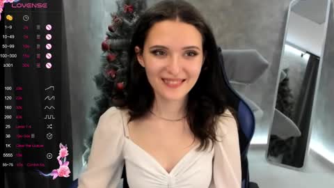 niki_cutes online show from January 8, 2025, 7:24 am