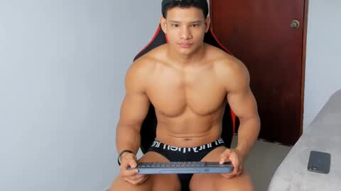 niki online show from October 1, 2025, 12:22 pm