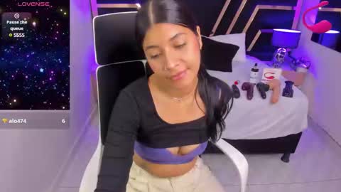 Snapshot of nikibryce_ chatting on January 18, 2025, 1:51 pm Niki online show from January 18, 2025, 1:51 pm