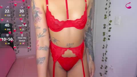 Snapshot of nikibryce_ chatting on October 16, 2025, 11:28 pm Niki online show from October 16, 2025, 11:28 pm