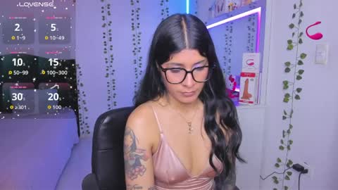 Snapshot of nikibryce_ chatting on April 7, 2026, 1:06 am Niki online show from April 7, 2026, 1:06 am