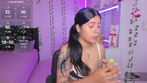 Snapshot of nikibryce_ chatting on April 12, 2026, 5:07 pm Niki online show from April 12, 2026, 5:07 pm